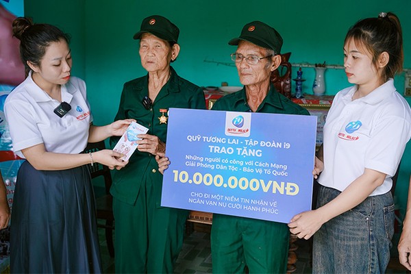 Hỗ Trợ Khách Hàng Chuyên Nghiệp 24/7